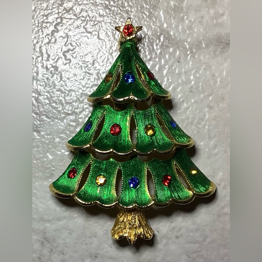 Vintage Gold Tone Christmas Brooch